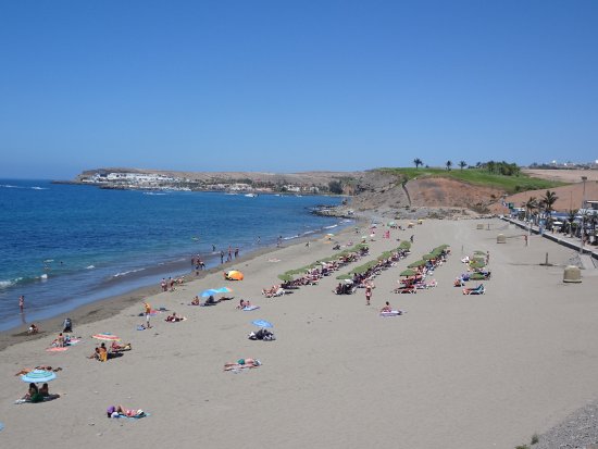 meloneres beach during daytime